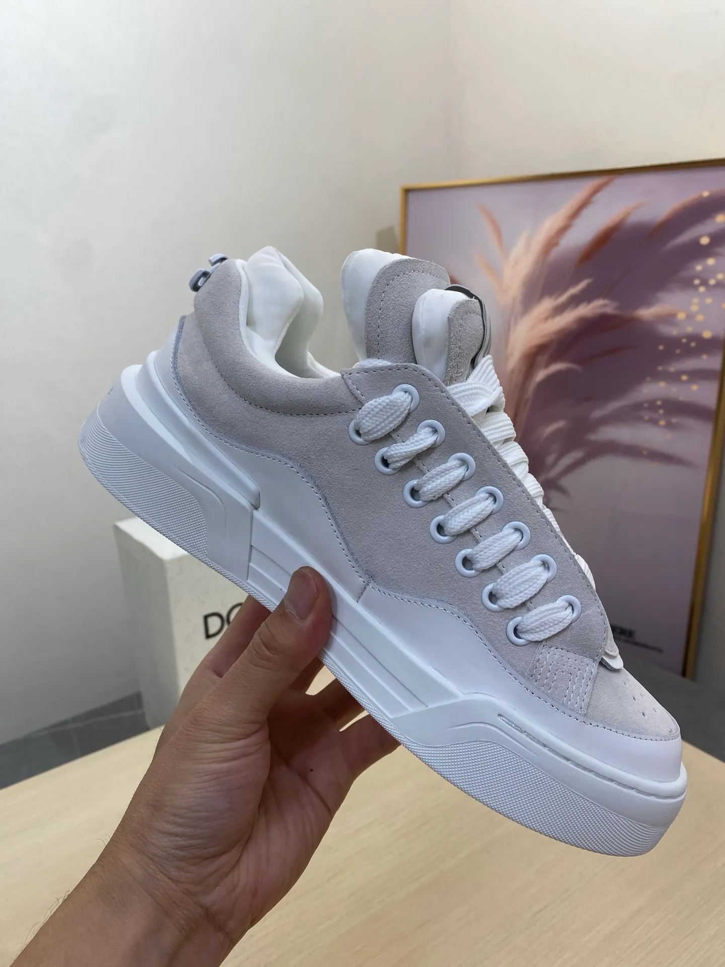 P740••New arrivals••Dolce&Gabbana••DG✔️High-end men's sports•casual shoes. Original goods from top counters. Original imported cowhide, multi-material splicing design ➕Imported cowhide lining, cowhide feet ➕Original TPR elastic outsole.  Size: 39-44 (38, 45 customized)